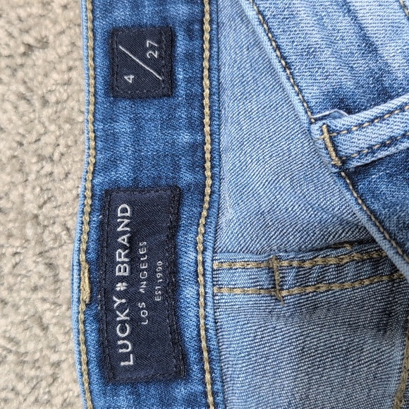 Lucky Brand Mid Rise Ava Shorts Medium Wash Size 27 - Picture 4 of 10